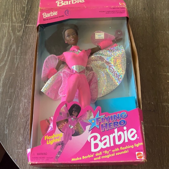 Flying Hero Barbie 1995 - Picture 1 of 9